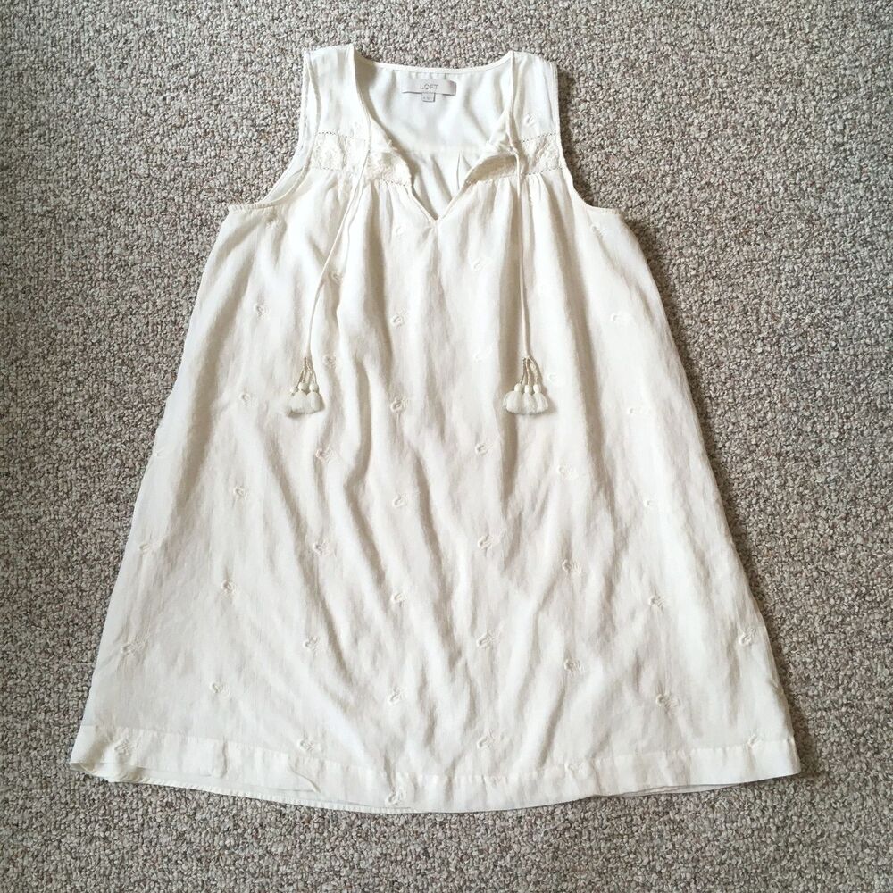 Ann Taylor LOFT Sleeveless Dress Embroidery White Tassel Gold Size M Beachy Boho